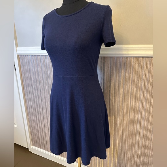 GAP Fit & Flare Dress XS Petite Navy Blue Short Sleeve Classic Mini Dress - Picture 2 of 5